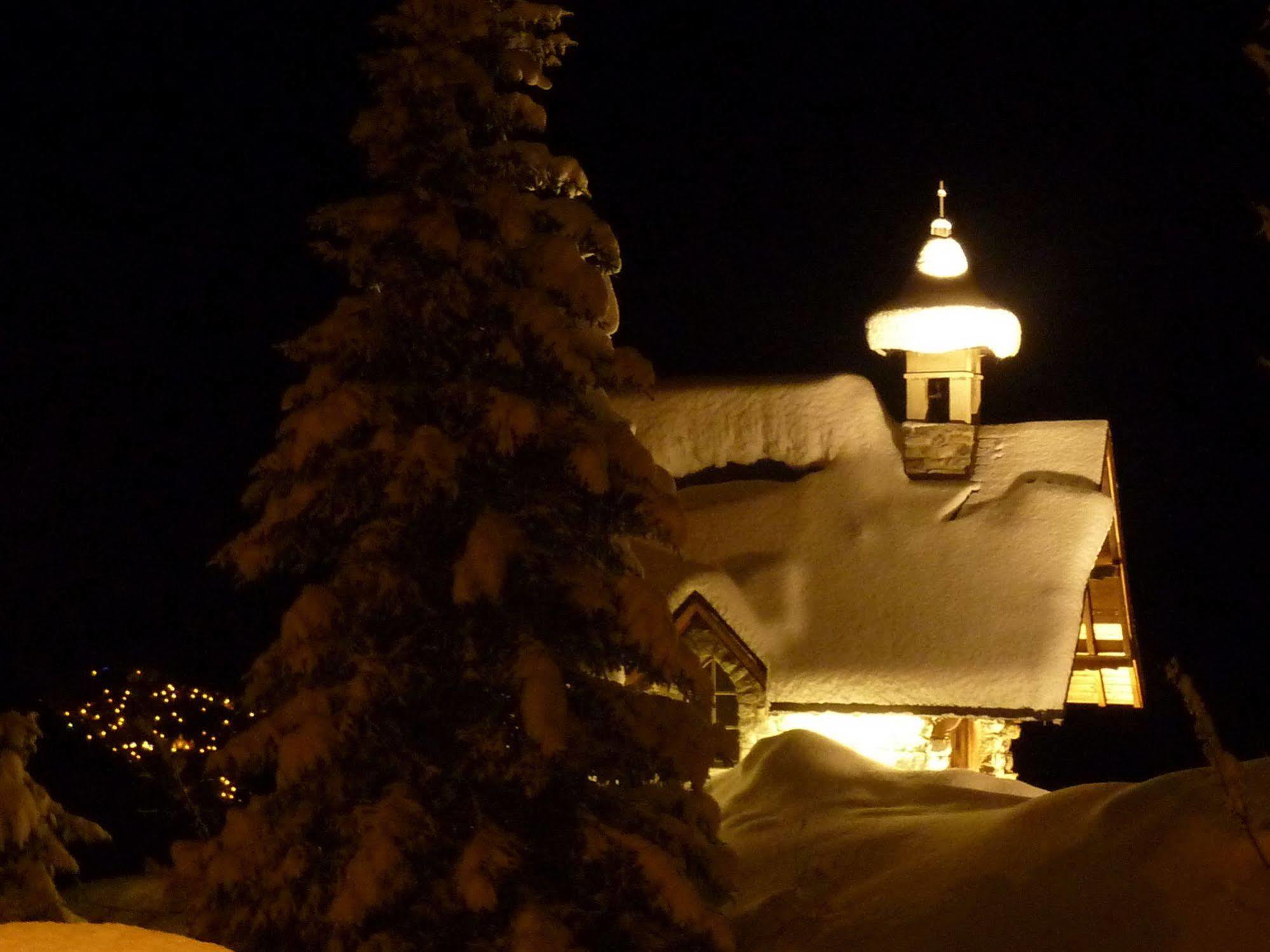 Hotel Les Ancolies Courchevel Exterior photo